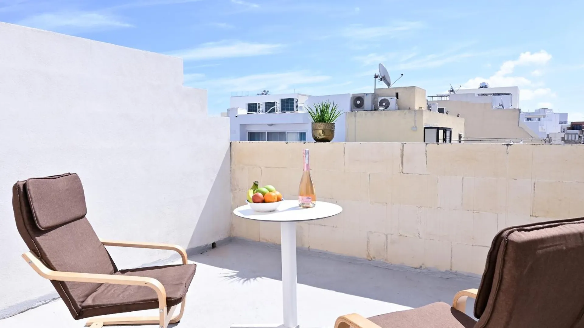 Camenzulli Apartments - Happy Rentals Sliema