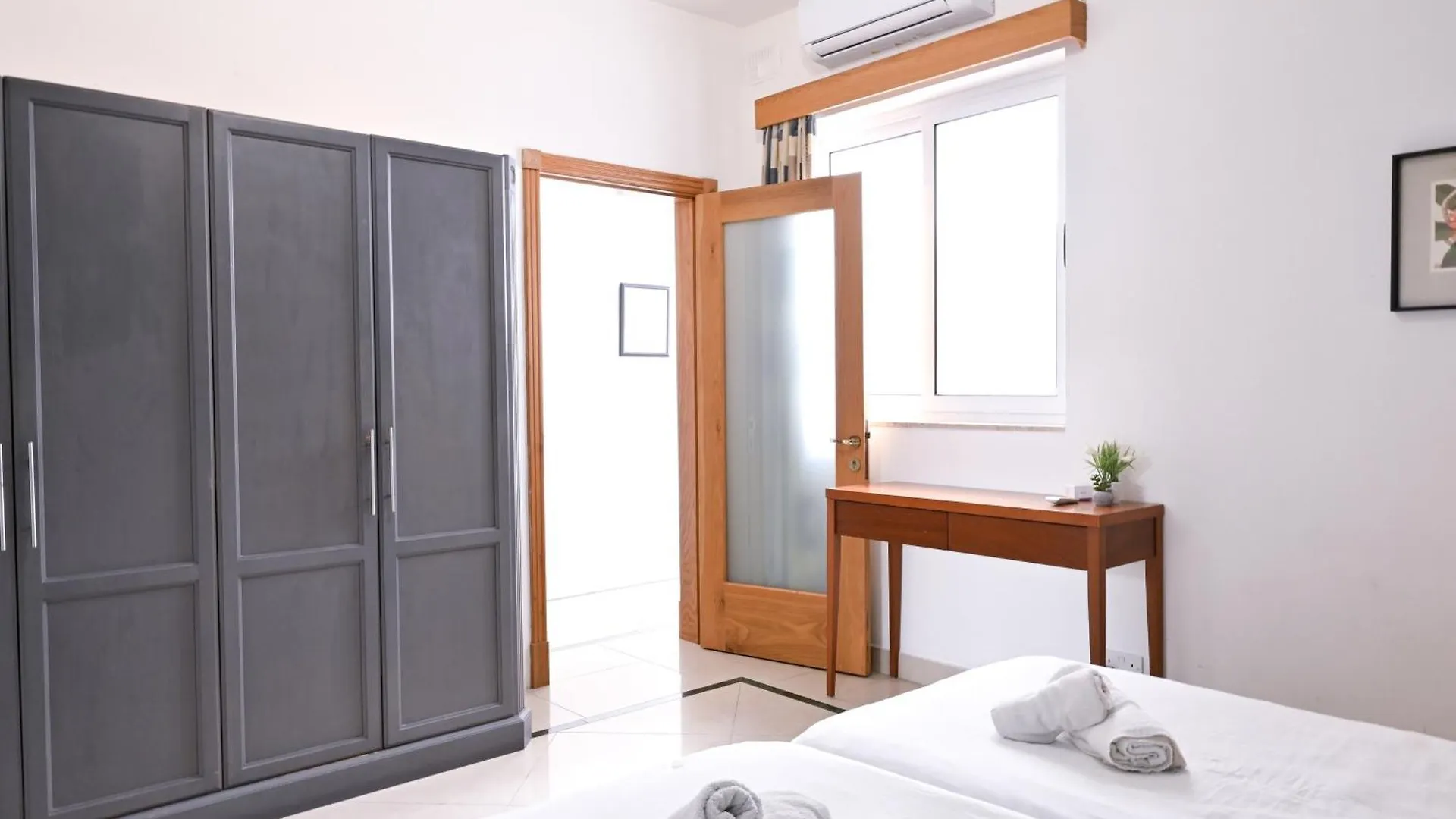 Camenzulli Apartments - Happy Rentals Sliema 0*,
